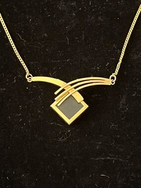 1665 Sarah Coventry Jet Streamer Gold-Tone Necklace with Black Square Inlay